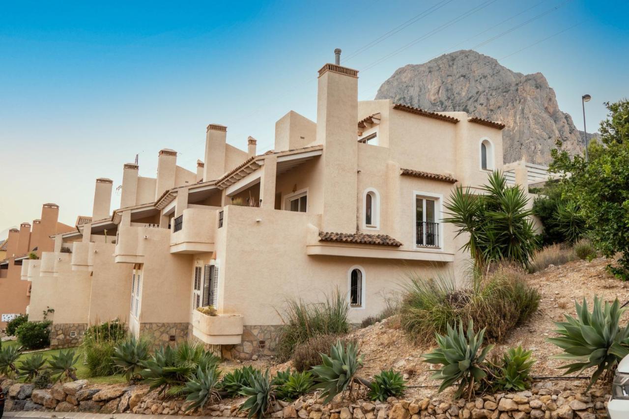 Agradable adosado con maravillosas vistas Calpe Exterior foto
