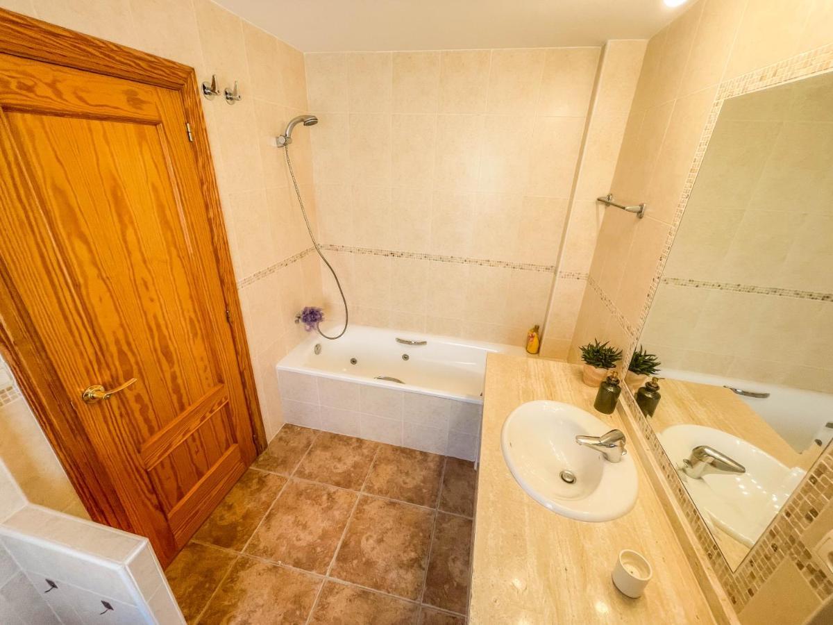 Agradable adosado con maravillosas vistas Calpe Exterior foto